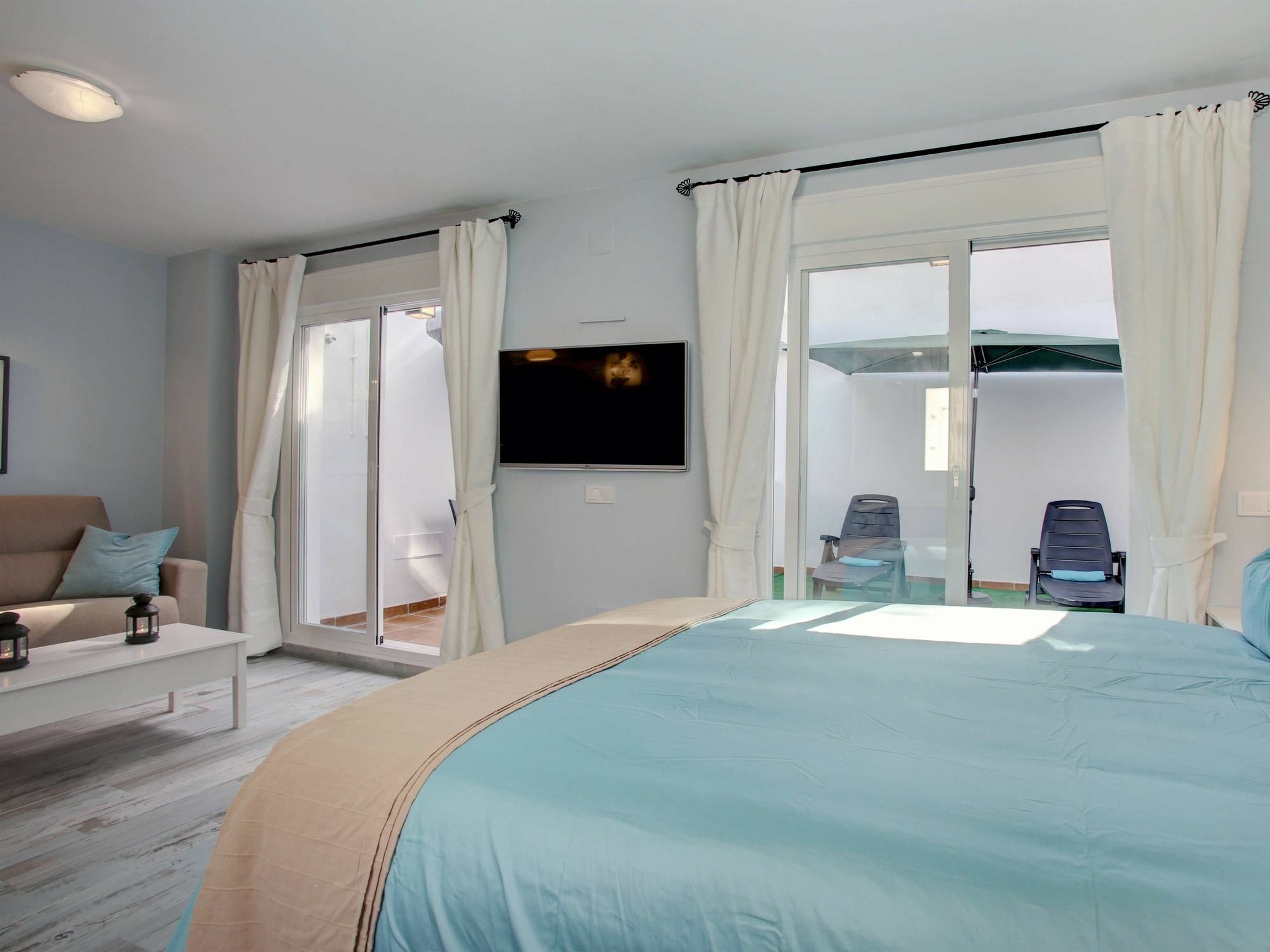 Malaga Lodge Studio ภายนอก รูปภาพ