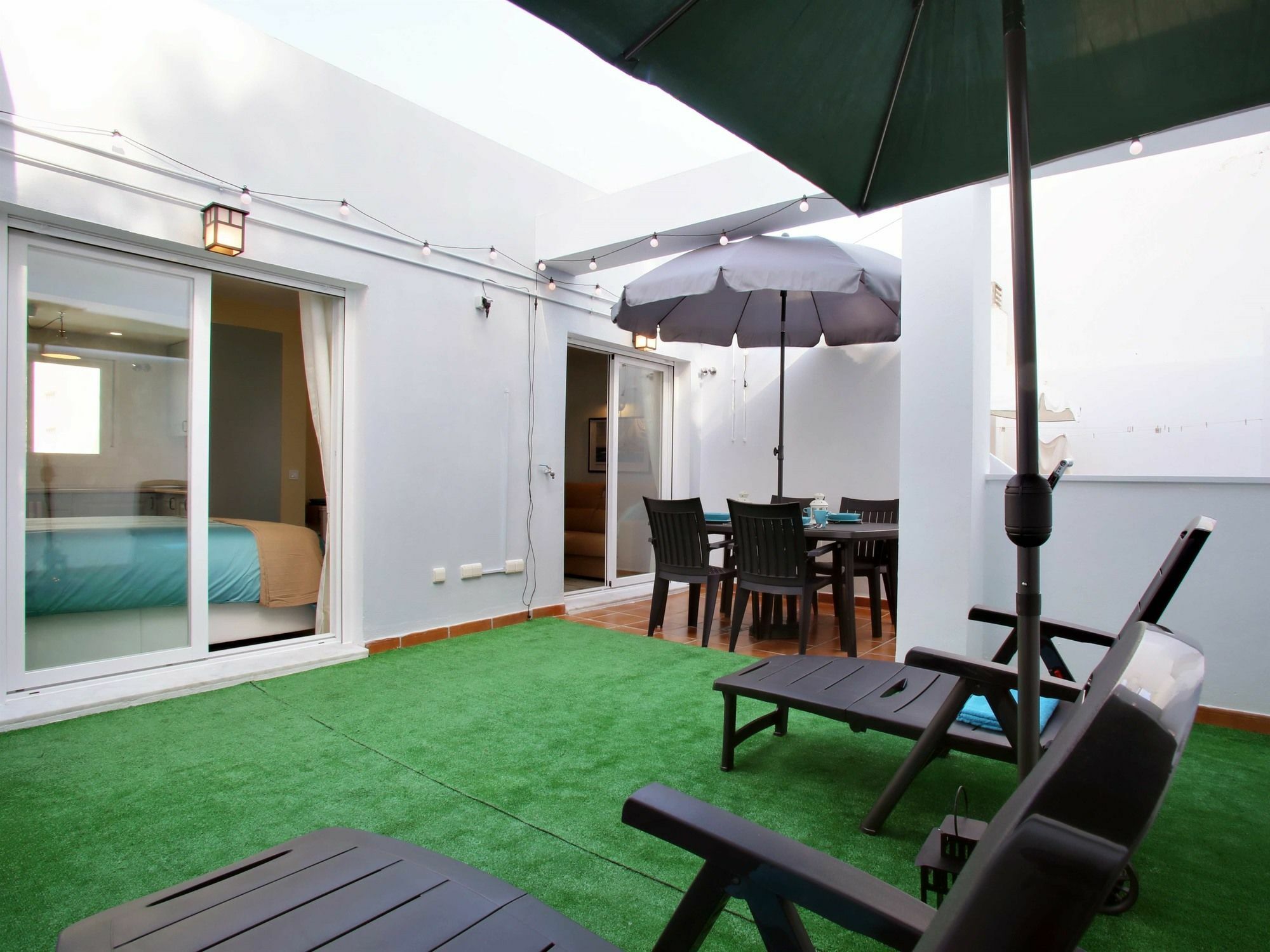 Malaga Lodge Studio ภายนอก รูปภาพ