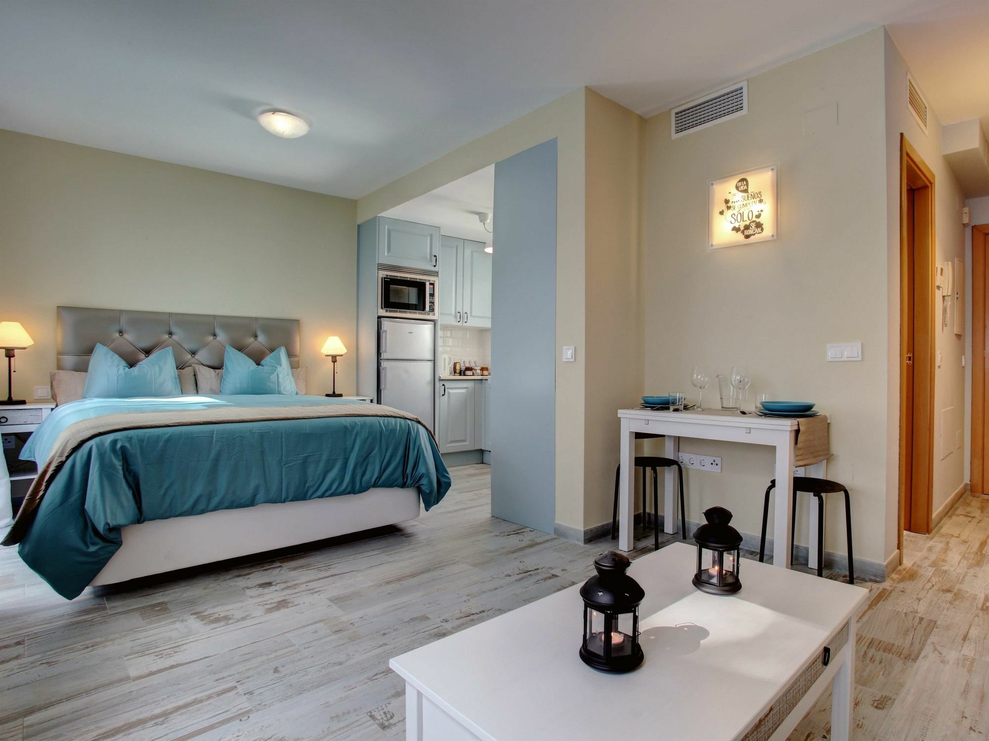 Malaga Lodge Studio ภายนอก รูปภาพ